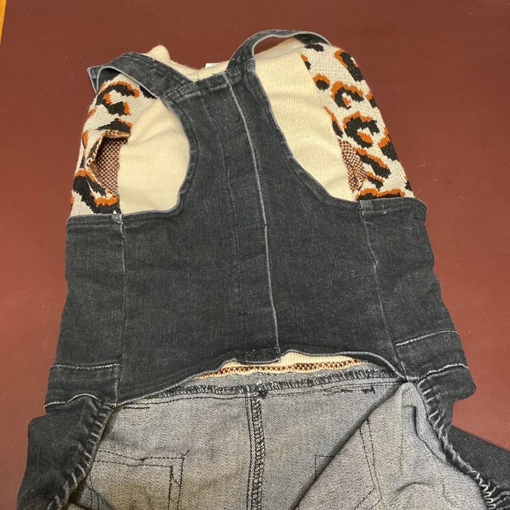 Doggy Stretch Denim Overalls with Leopard Sweater